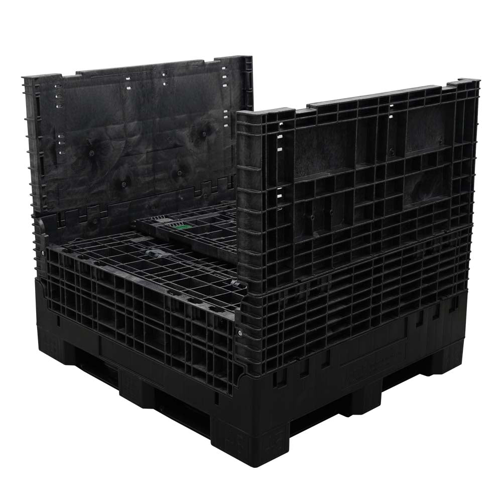 45x48x44 solid floor bulk container two walls down