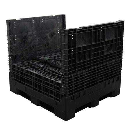45x48x44 solid floor bulk container two walls down