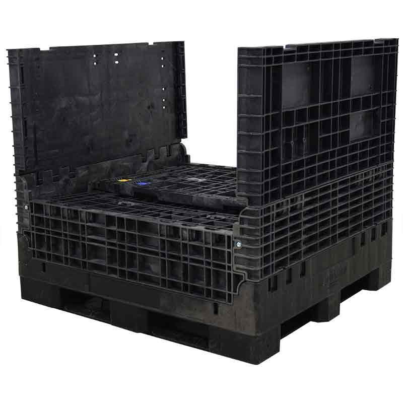 45x48x44 solid floor bulk container two walls down
