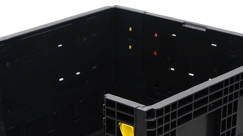 30x32x25 bulk container locking wall