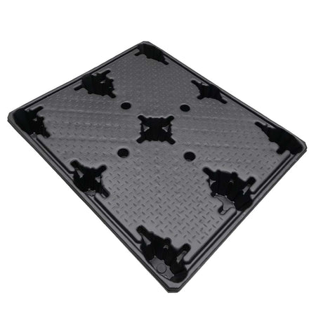 Textured deck of 40x48 plastic pallet