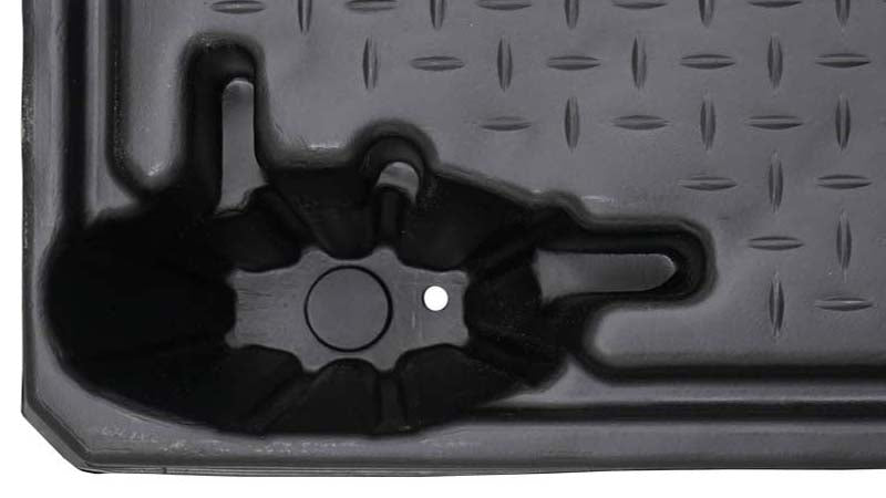 Pallet Pack nested foot with drain hole